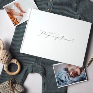 Bibi & Beau Pregnancy Journal in Silver